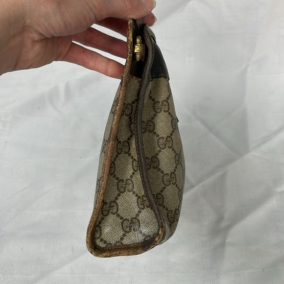 Vintage Gucci Monogram GG Supreme Canvas Leather Clutch Wristlet Bag Hinge - Picture 8 of 17
